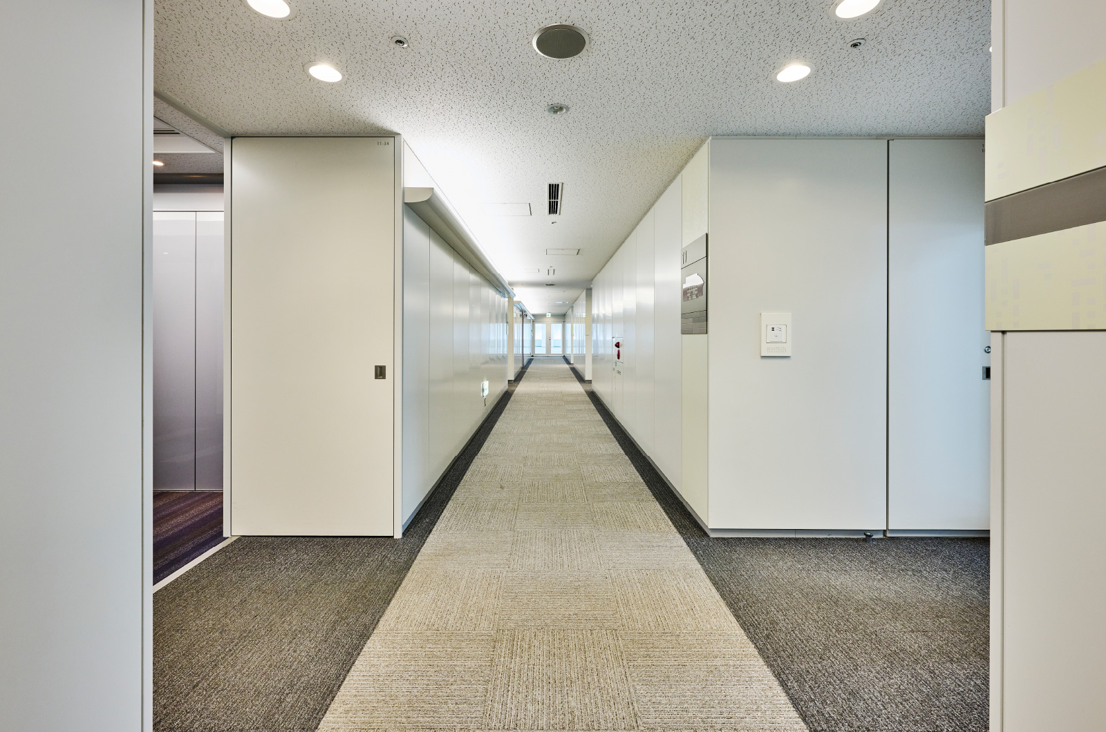 地上27階のインテリジェンスビル最新鋭設備でビジネスをサポート